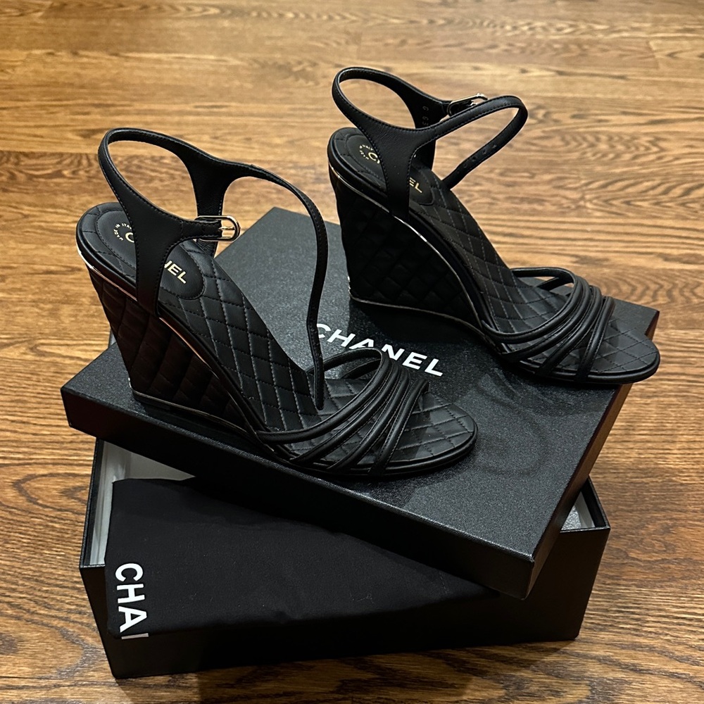 CHANEL Black Quilted Wedge Sandals